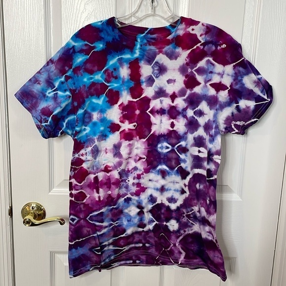 Hand crafted tie dye t shirt ice dye glitch pixelated purple blue unisex M - Picture 2 of 5
